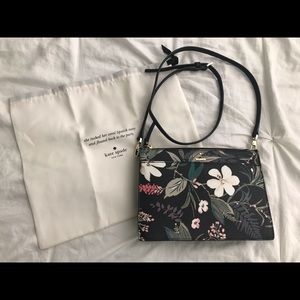 Kate spade purse
